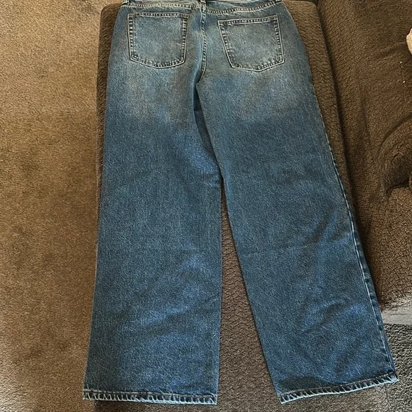 Billie Mid Rise Straight Leg Blue Jeans - Picture 16 of 16